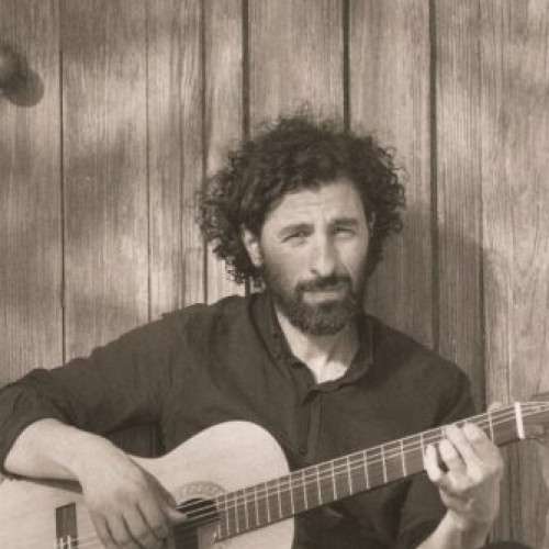 José González